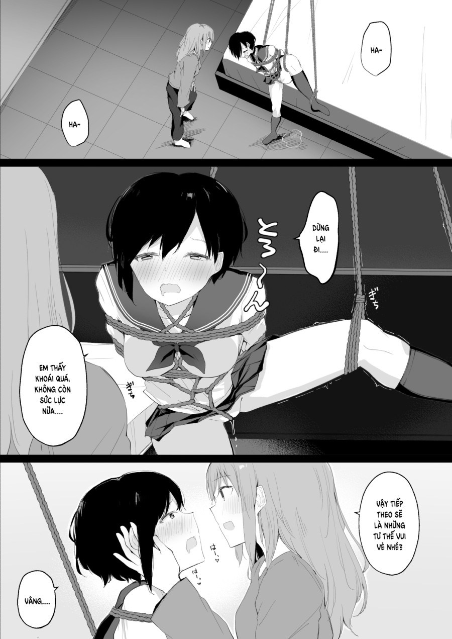 Do M Uraaka Joshi ga Kousoku Yuri Ecchi de Onna Doushi no Yosa o Oshiekomarechau Hon 
