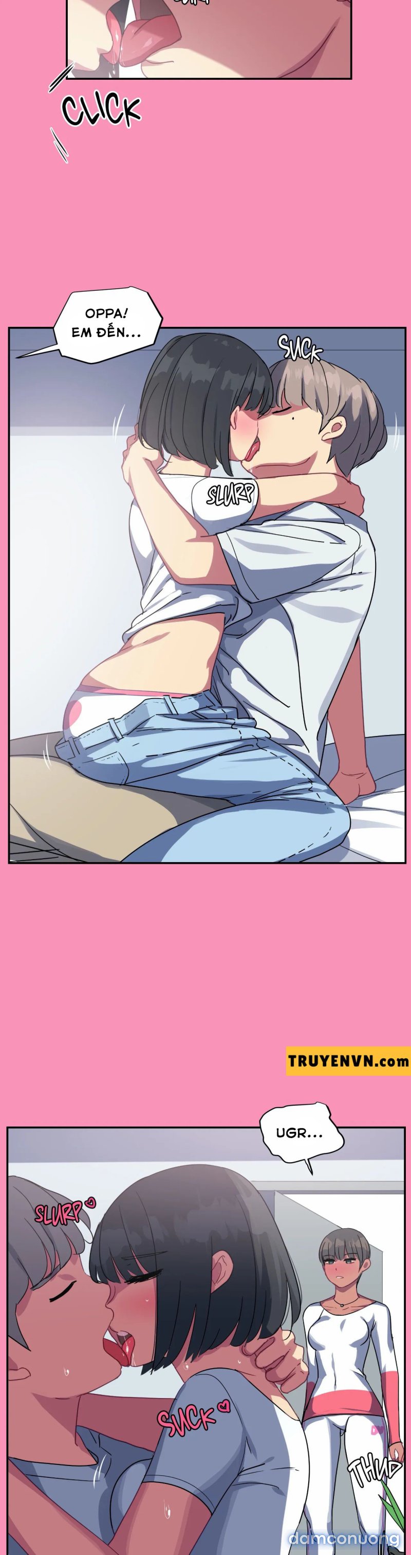 Chị Gái Sexy Ở Hồ Bơi 