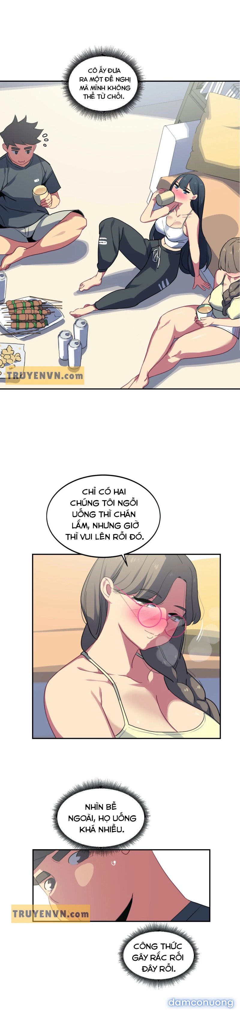 Chị Gái Sexy Ở Hồ Bơi 
