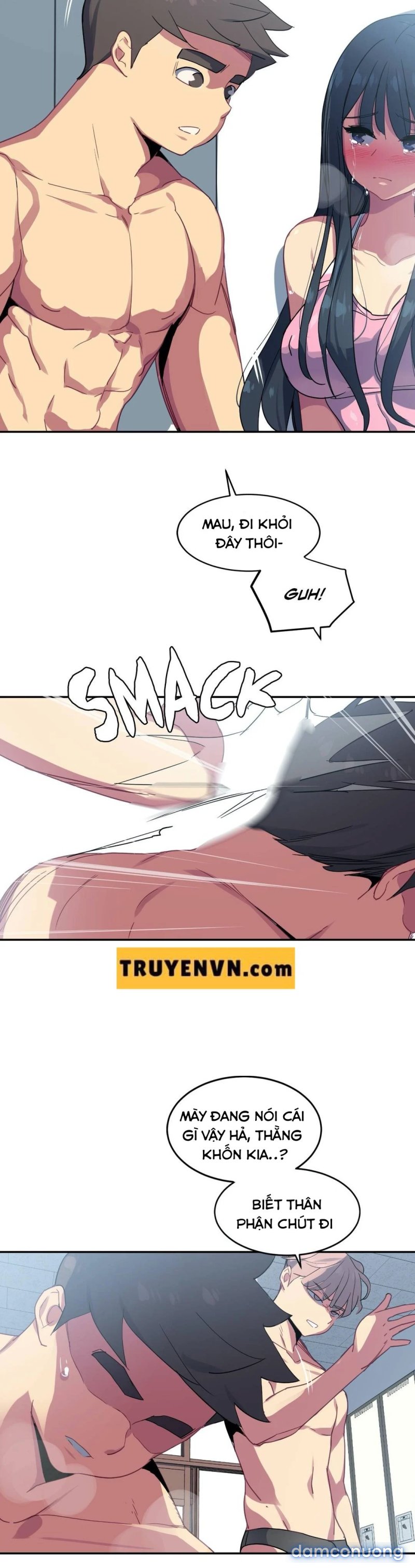 Chị Gái Sexy Ở Hồ Bơi 