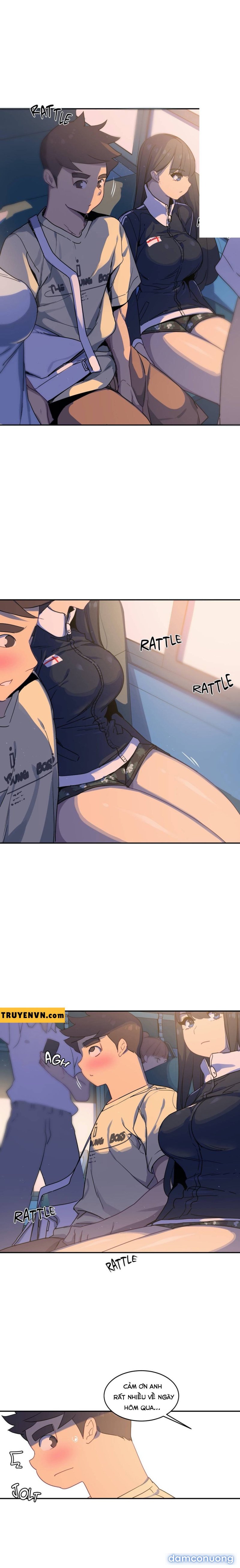 Chị Gái Sexy Ở Hồ Bơi 