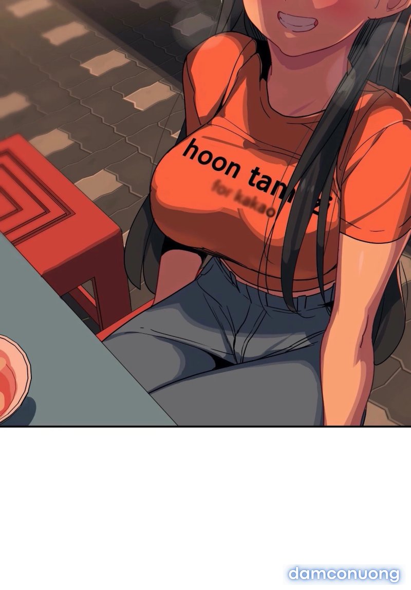 Chị Gái Sexy Ở Hồ Bơi 