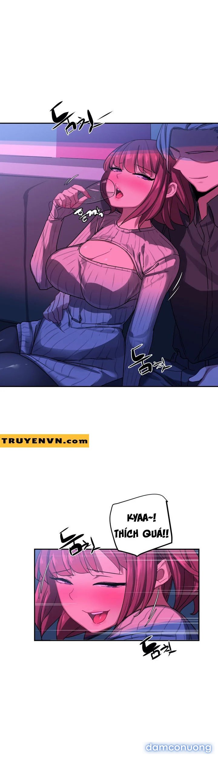 Chị Gái Sexy Ở Hồ Bơi 