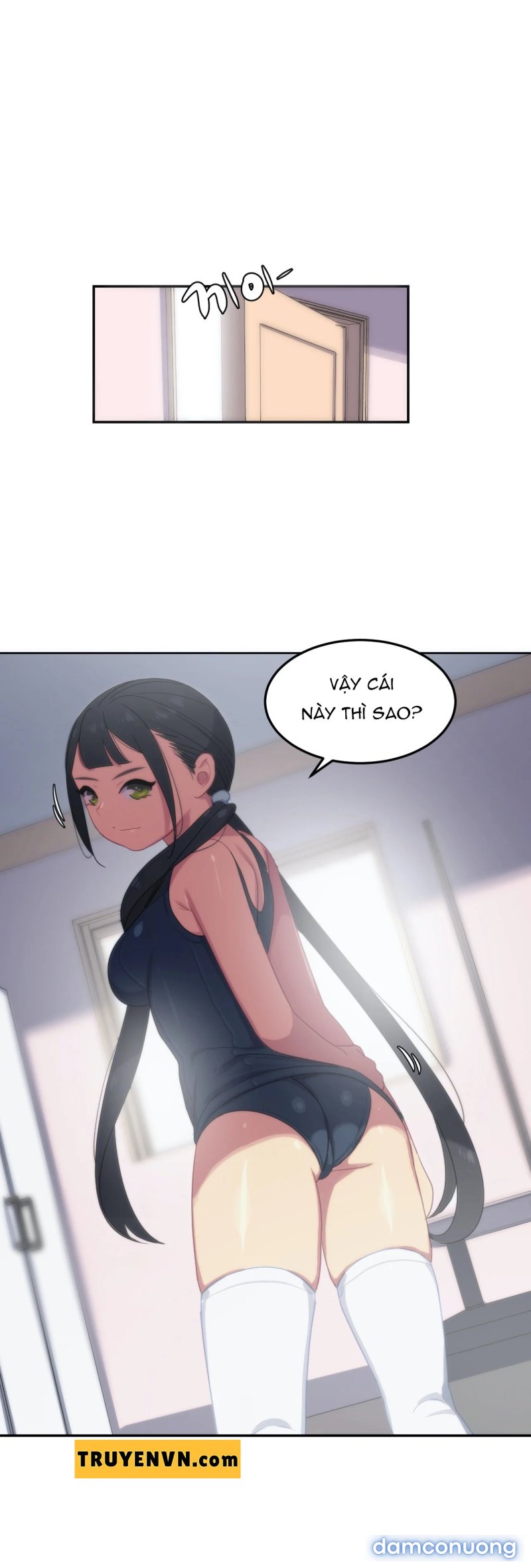 Chị Gái Sexy Ở Hồ Bơi 