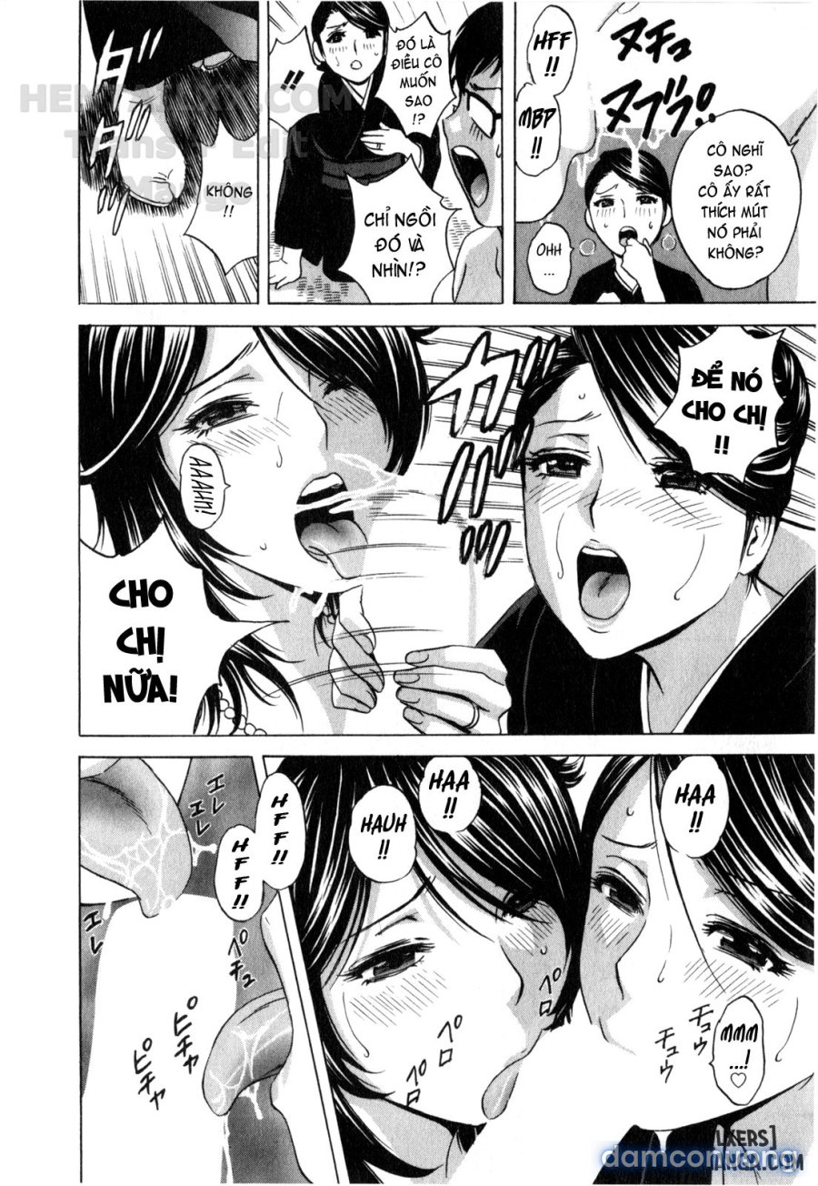 Life with Married Women Just Like a Manga 