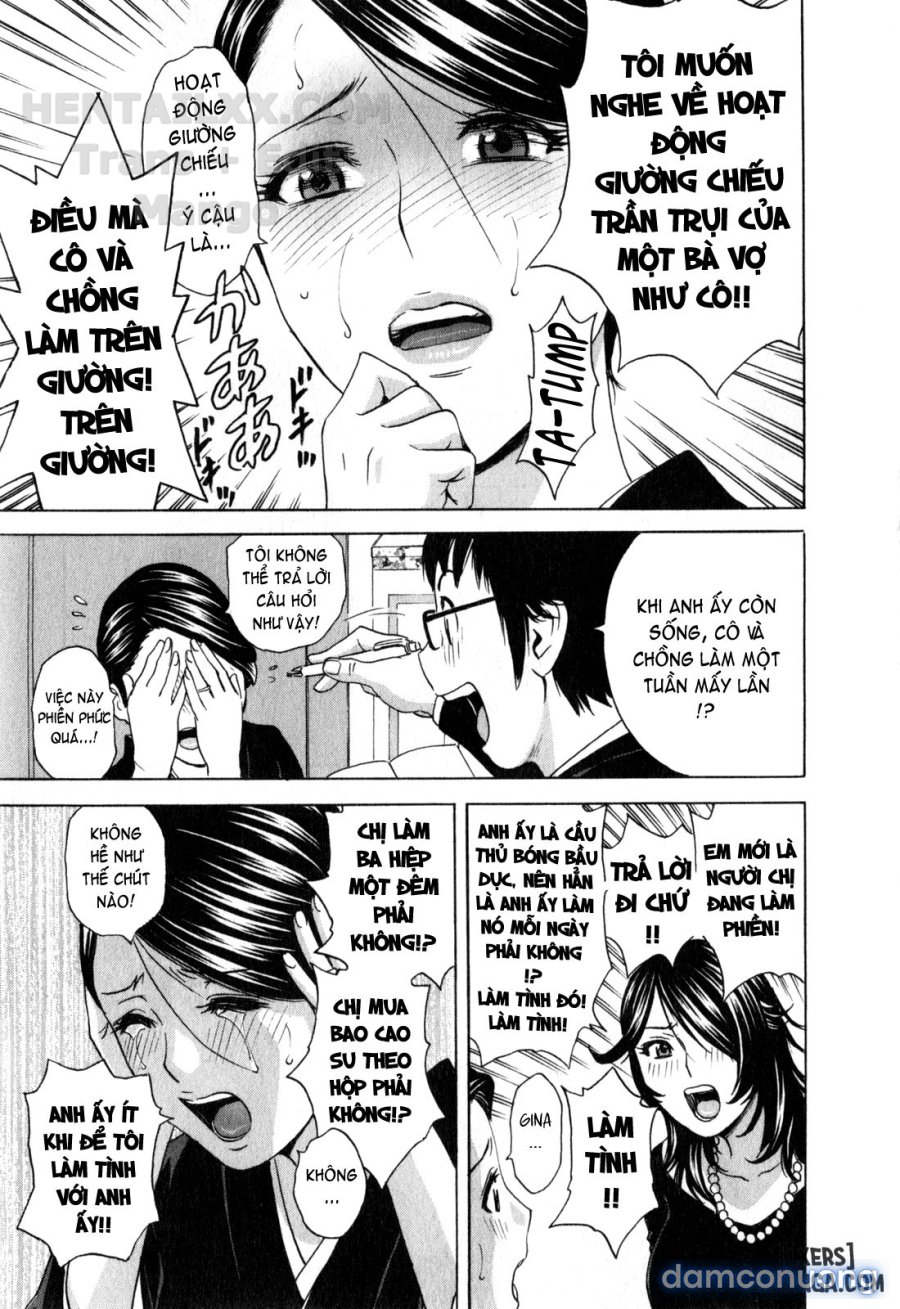 Life with Married Women Just Like a Manga 