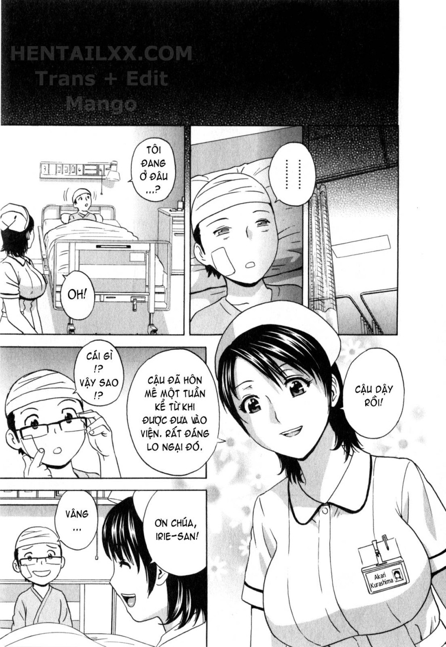 Life with Married Women Just Like a Manga 