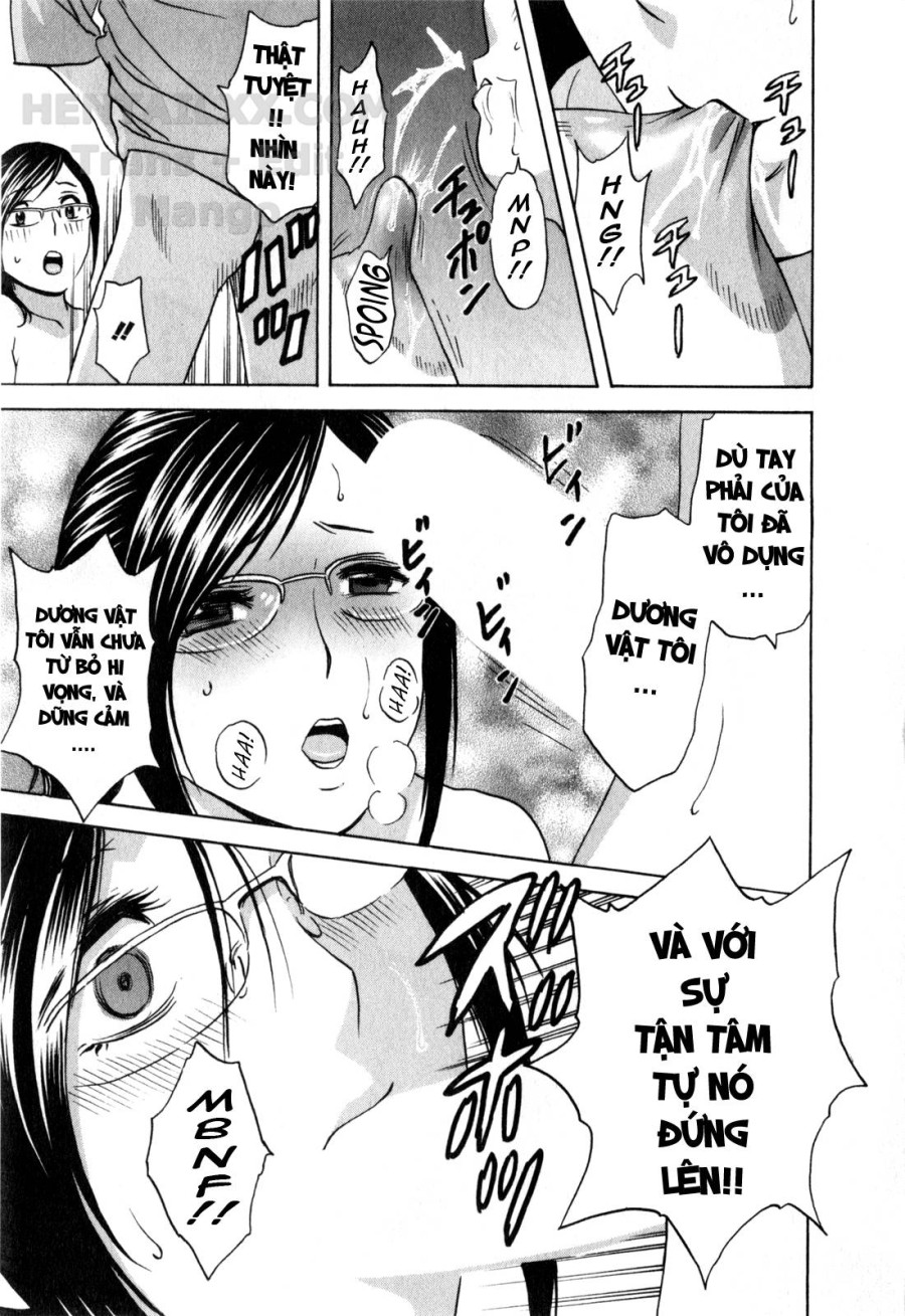 Life with Married Women Just Like a Manga 
