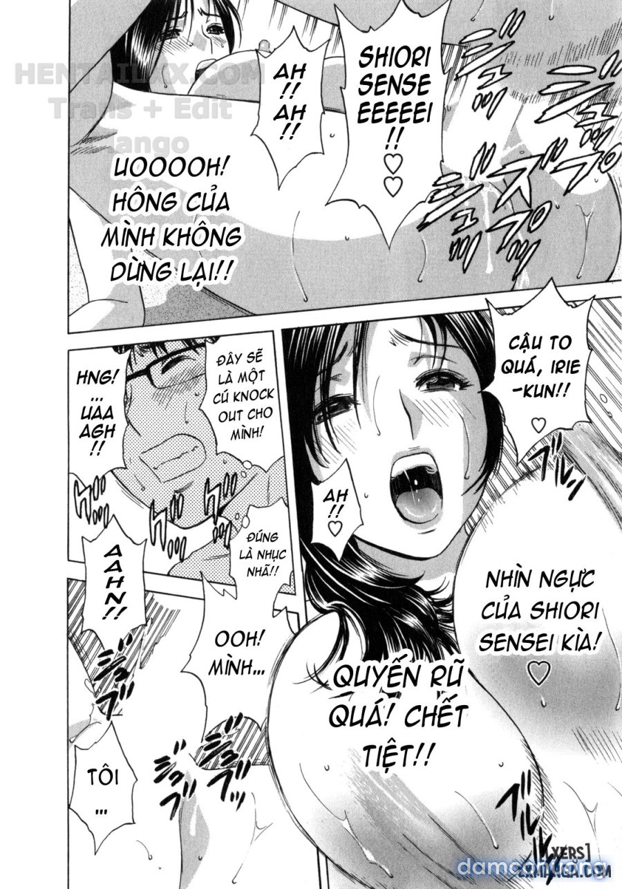 Life with Married Women Just Like a Manga 
