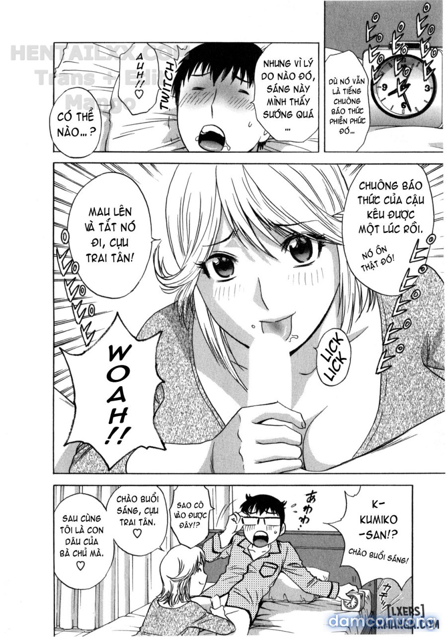 Life with Married Women Just Like a Manga 