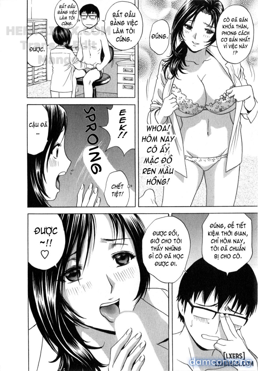 Life with Married Women Just Like a Manga 