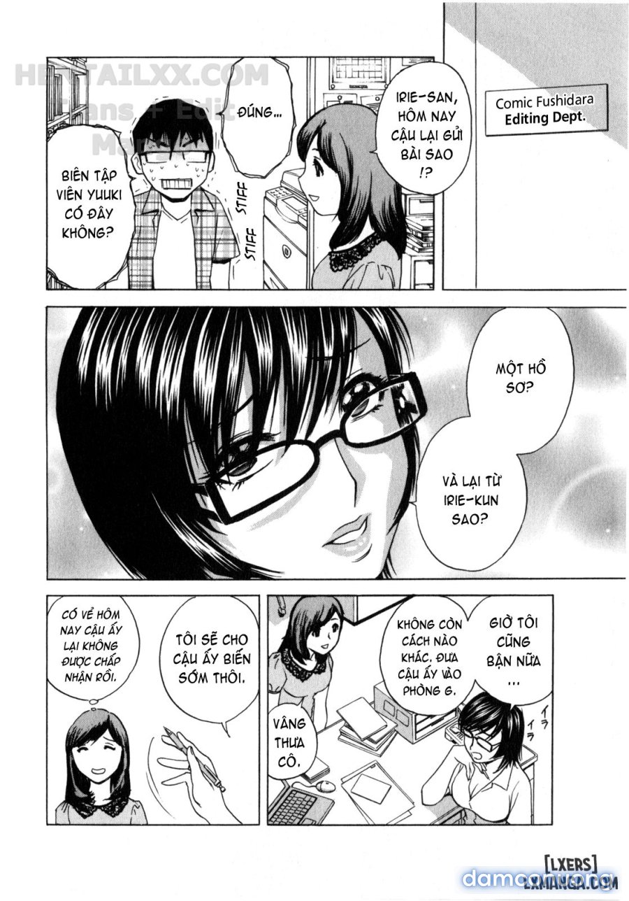 Life with Married Women Just Like a Manga 