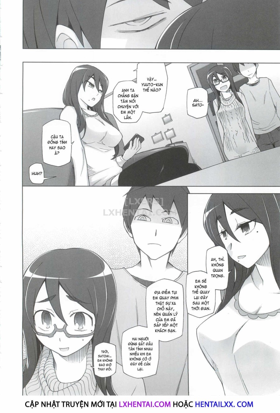 Kanojo Wa Chou Yuumei Geinoujin... Soshite Boku Ni Naisho De AV Joyuu Satomi-Satona Gojitsudan 