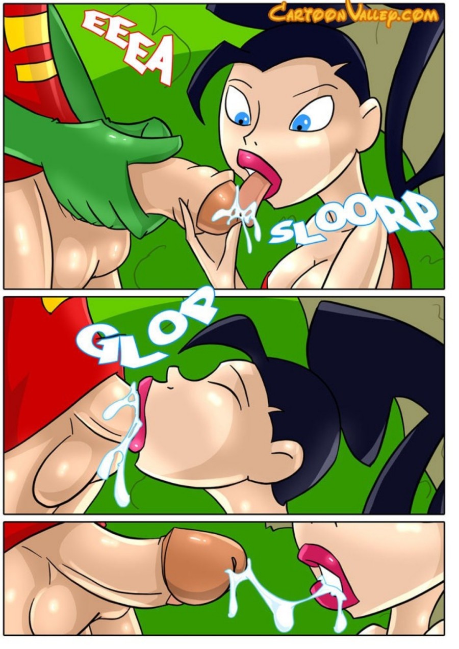 Wonder girl banged 