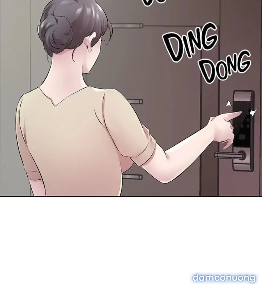Quý Cô Tầng Dưới 