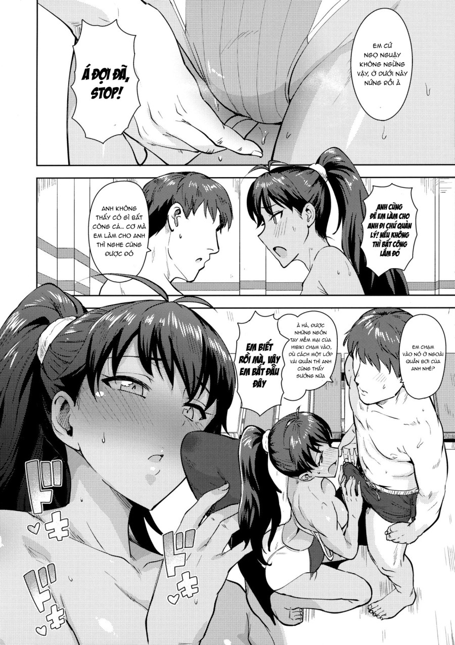 Hibiki ở bể bơi 