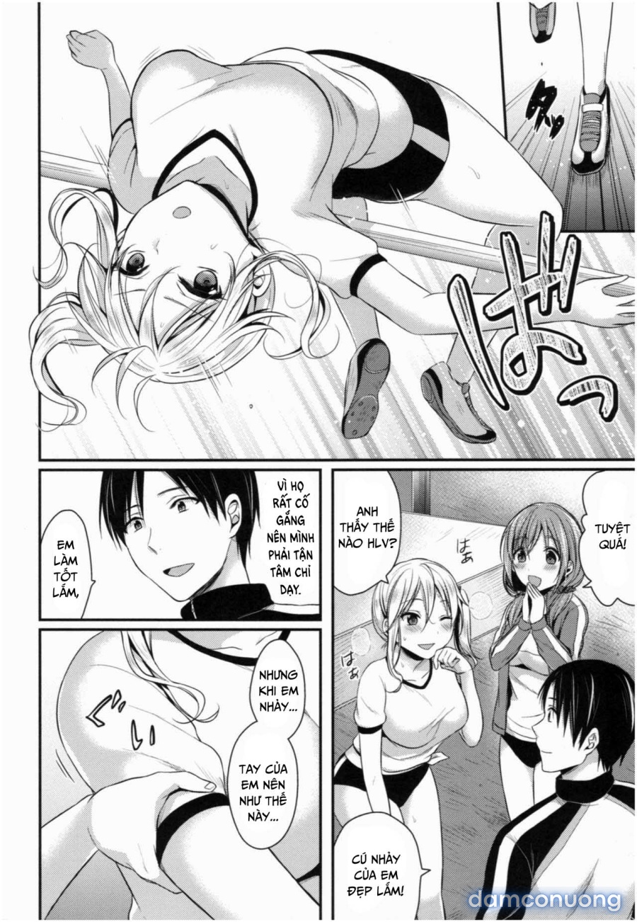 Huấn luyện dàn Harem đội điền kinh 