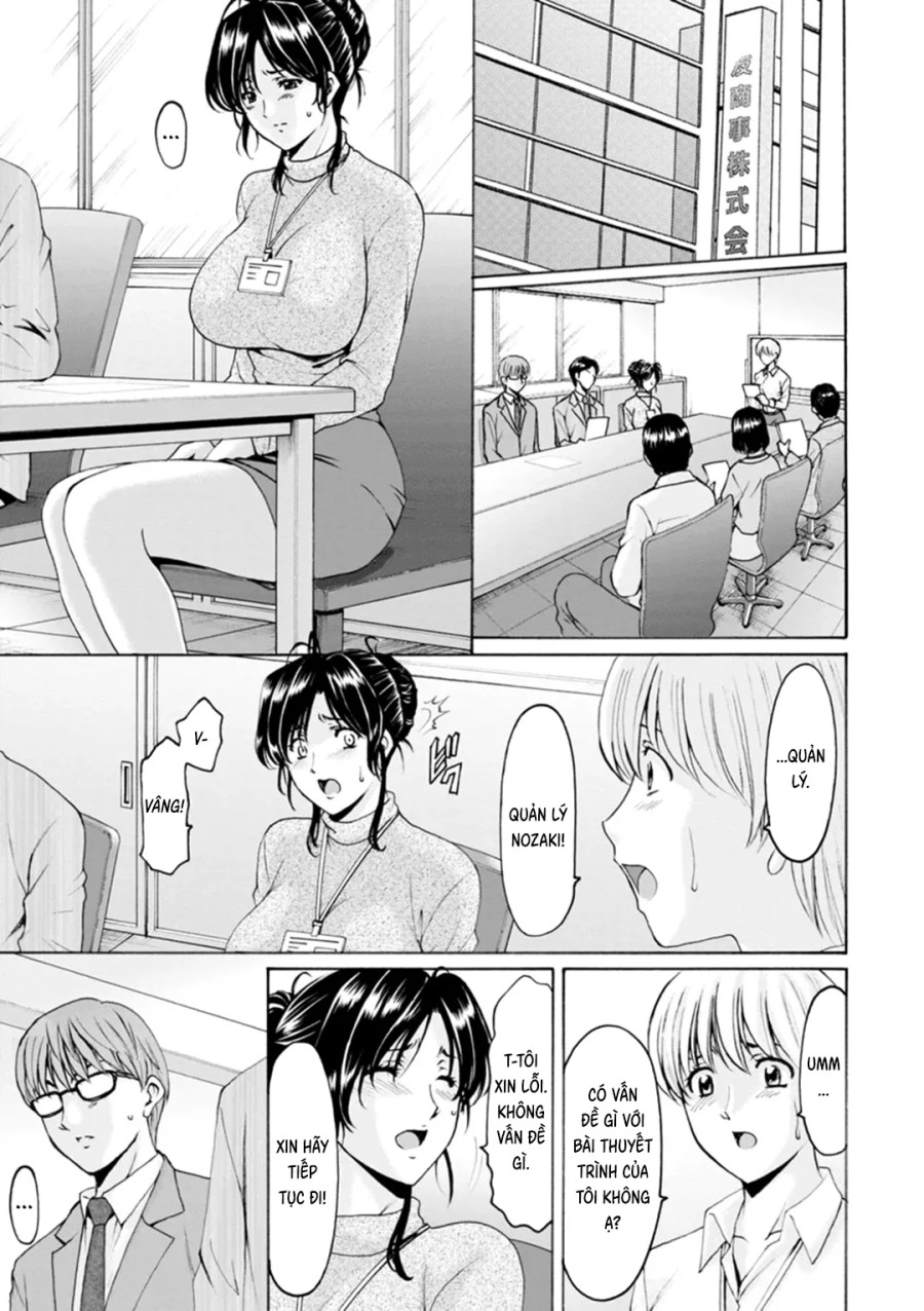 Hitozuma no Kao - Anal o Karareta Onna-tachi 