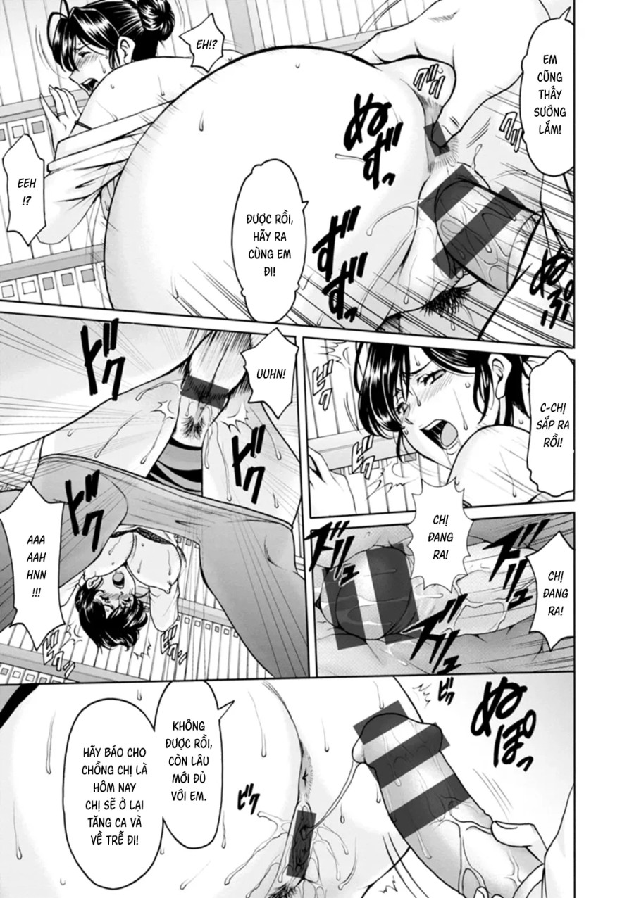 Hitozuma no Kao - Anal o Karareta Onna-tachi 