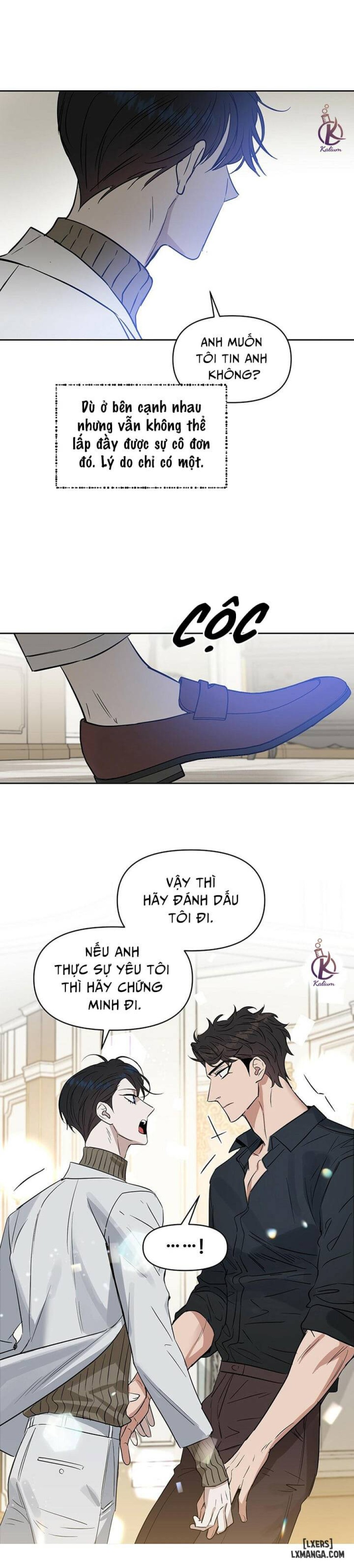 Hôn tôi đi, kẻ dối trá 