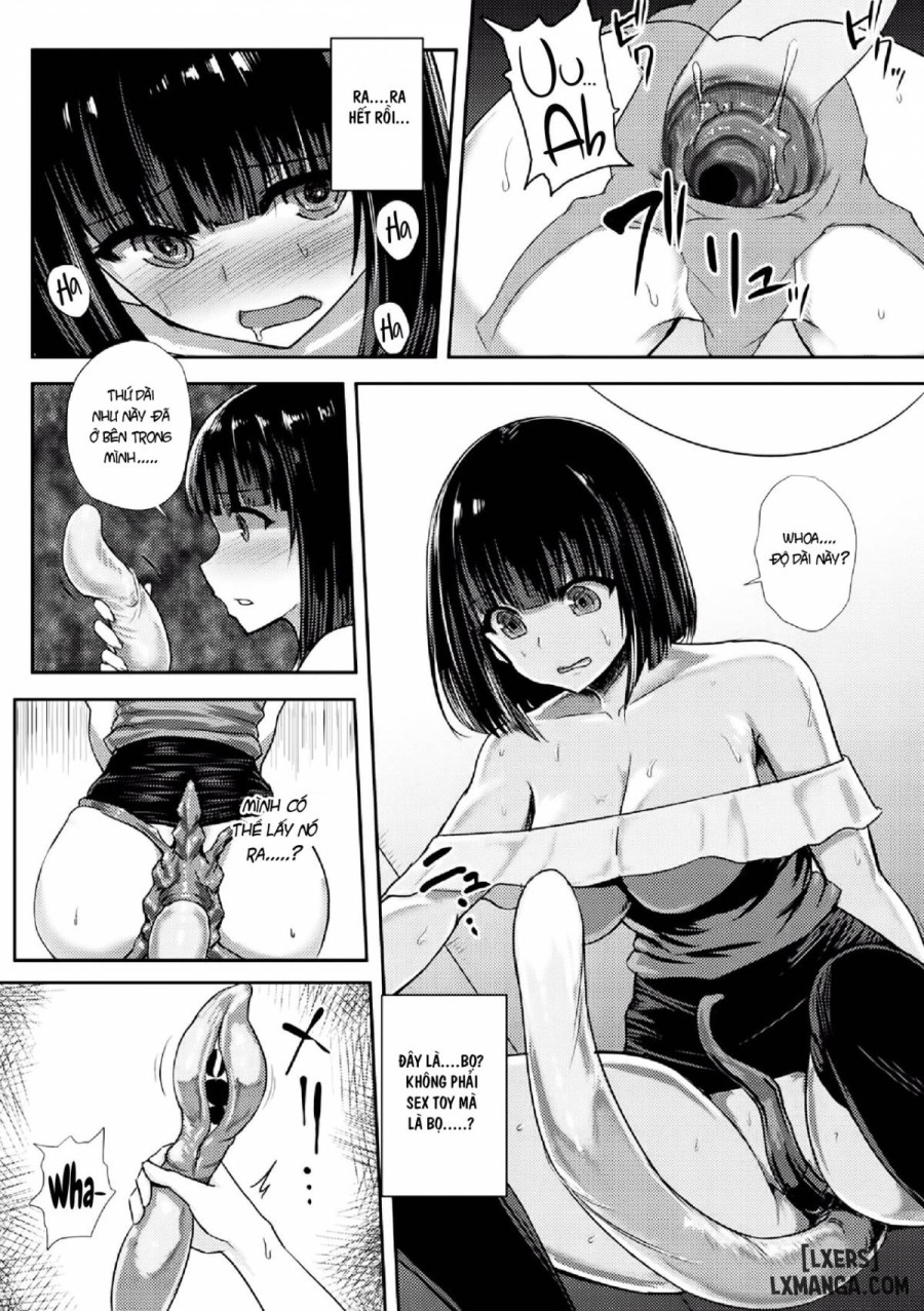 Alien vs. College girl ~what's born form one's anus 