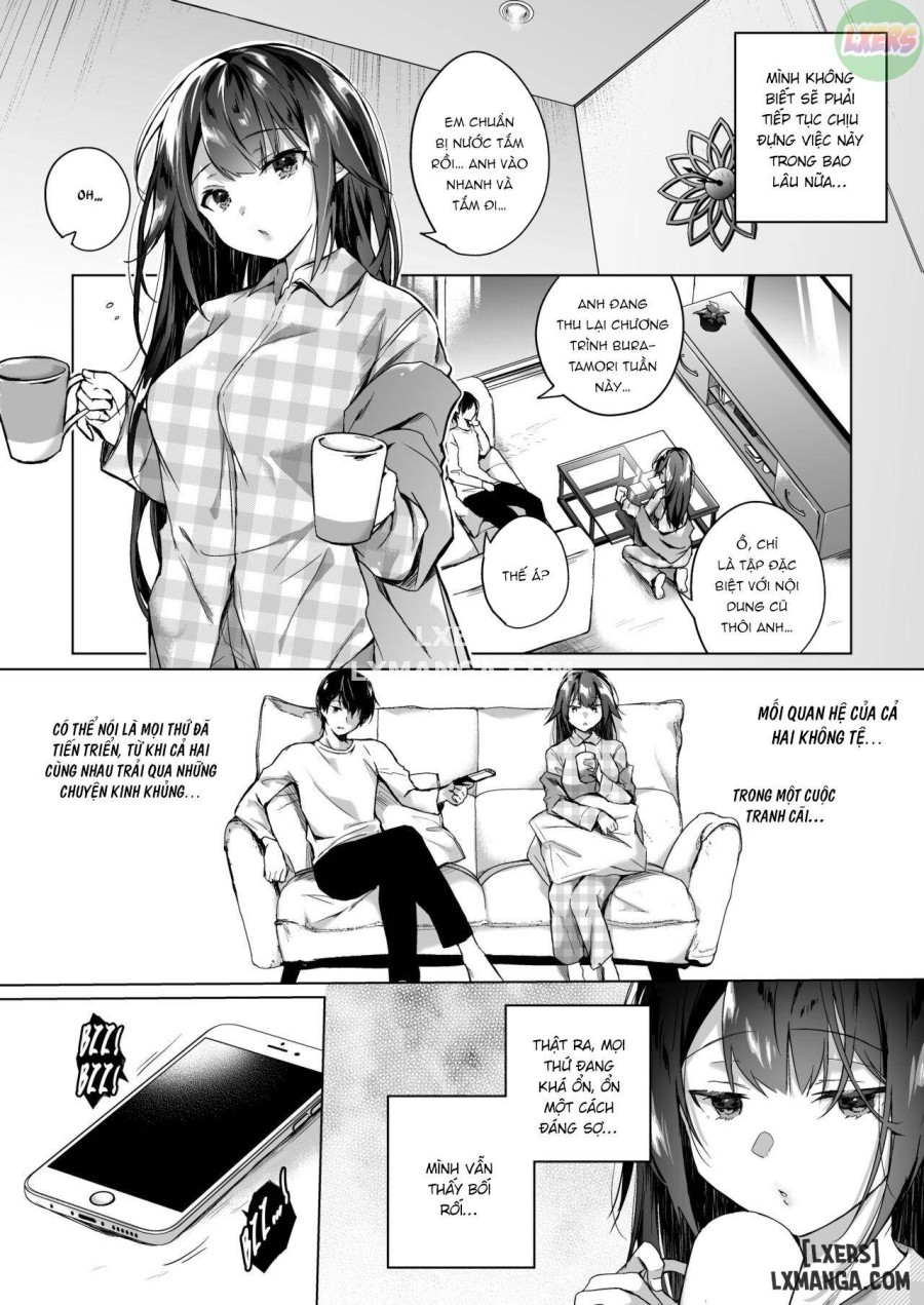 My wife has been acting weird since the doujin convention 