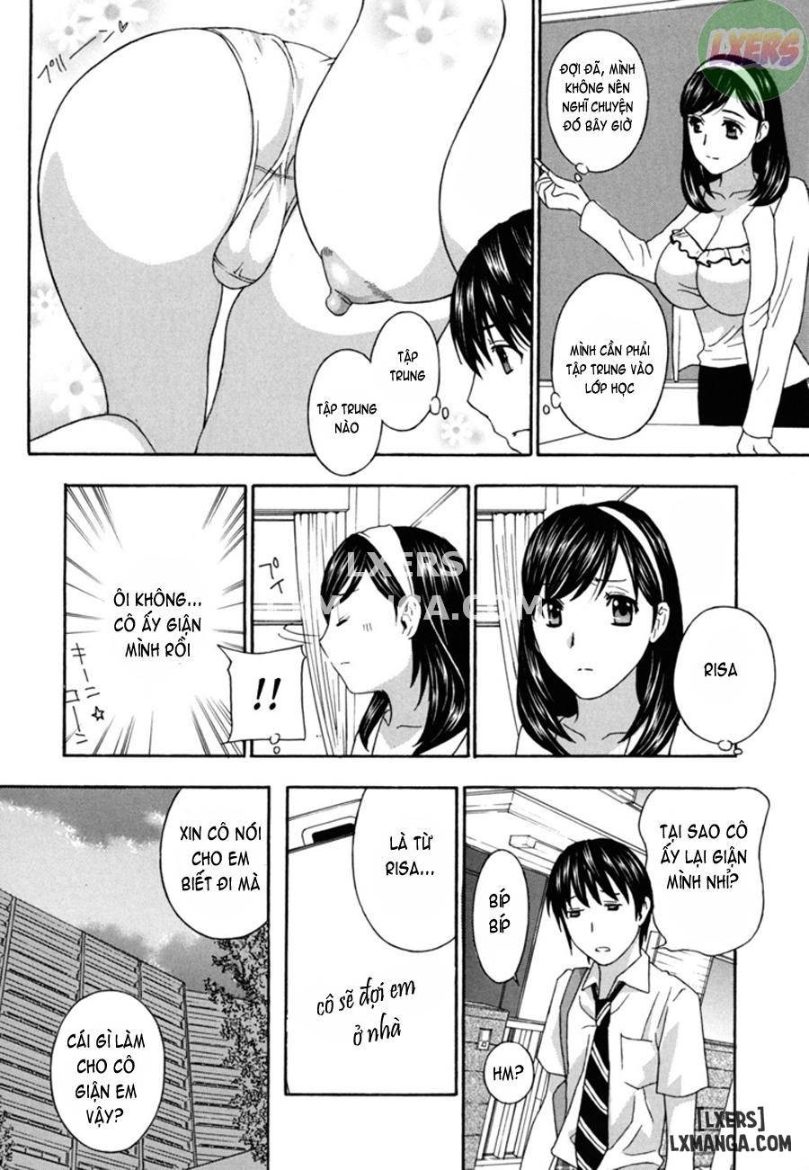 Female Teachers 