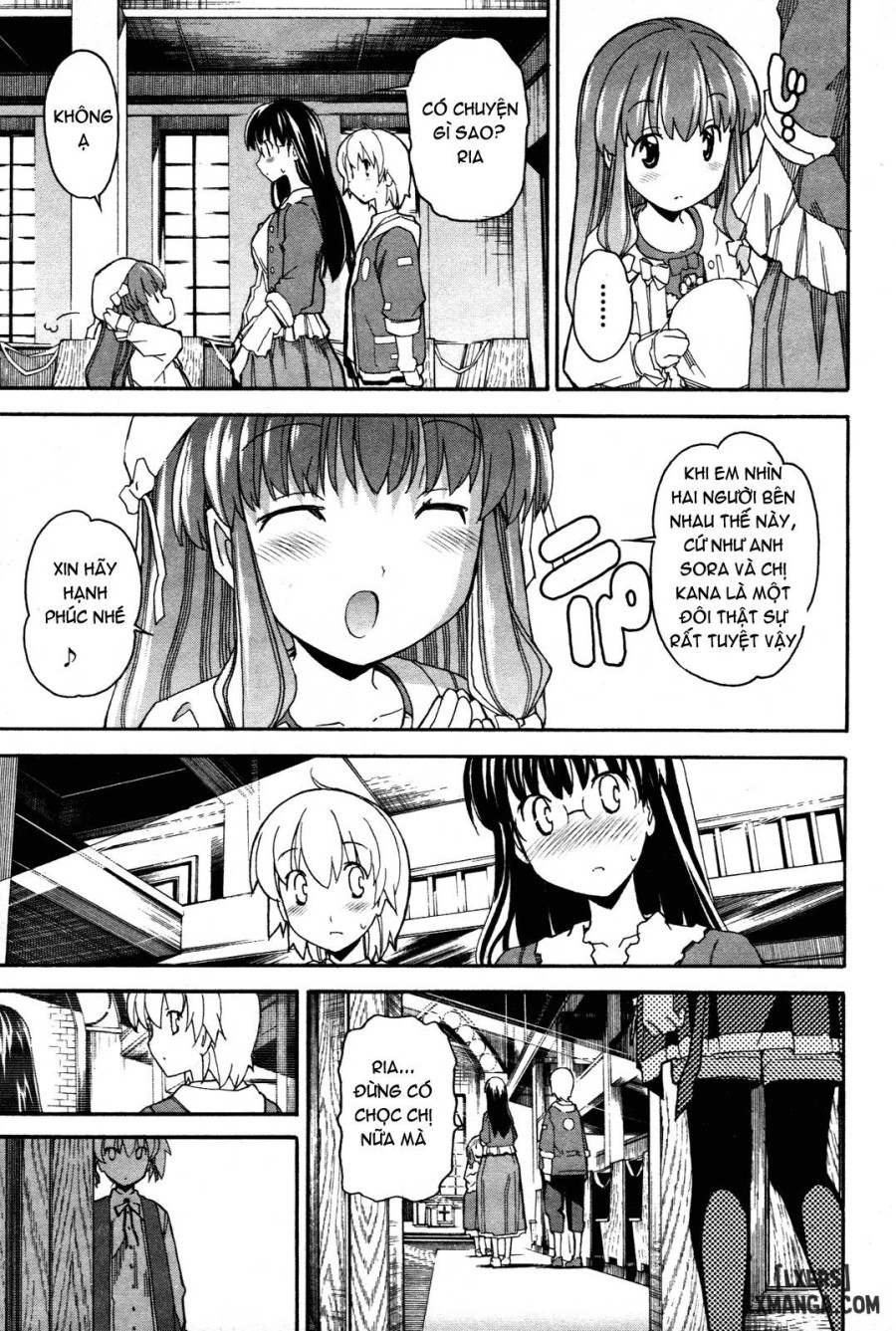 Aki Sora 