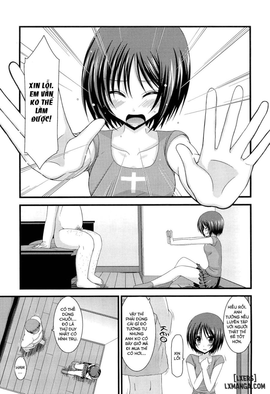 Exhibitionist Girl's Play 