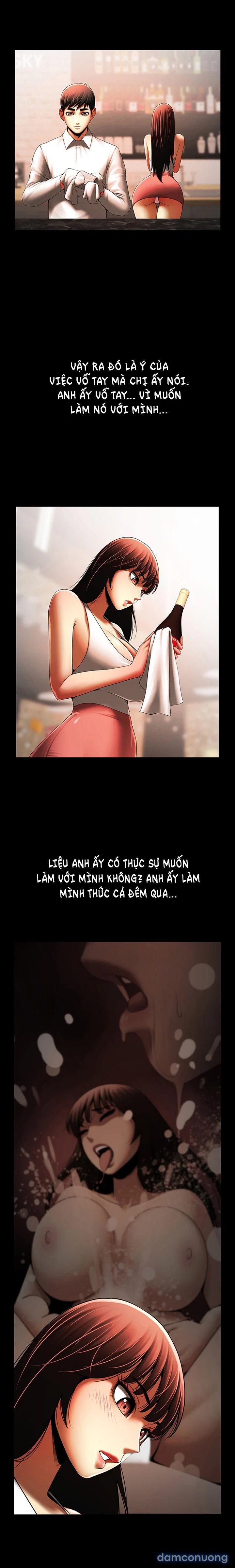 Có Người Phụ Nữ Sống Trong Phòng Của Tôi 