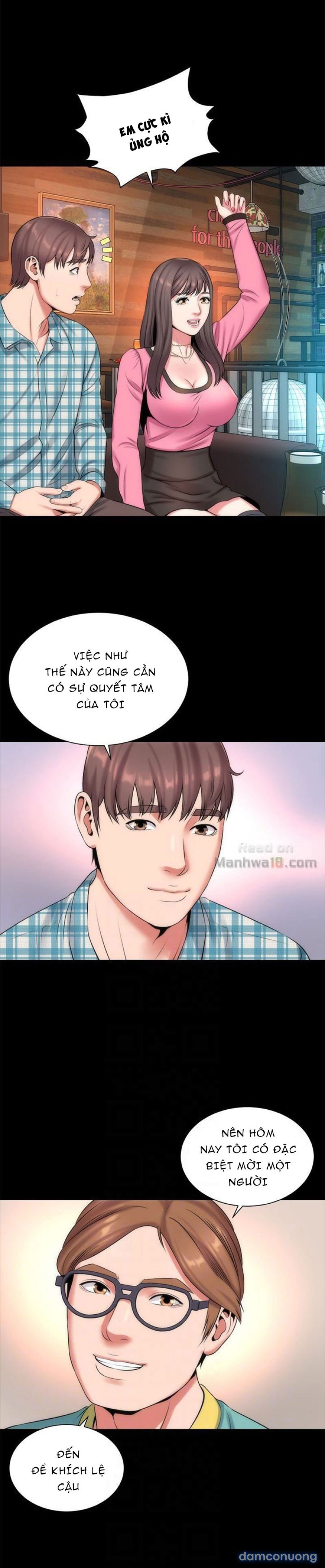 Mẹ Và Con Gái Nhà Bên 